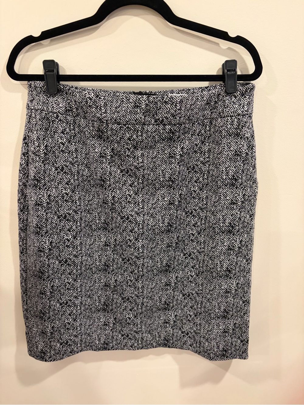 Cabi Mini Skirt Size 10 style#4387